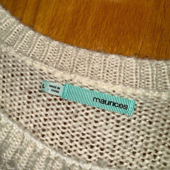 Maurices White and Silver Long-Sleeved Sweater Large - Picture 3 of 6